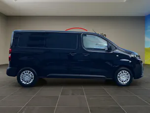 Toyota PROACE Van L1 2.2 D Advanced