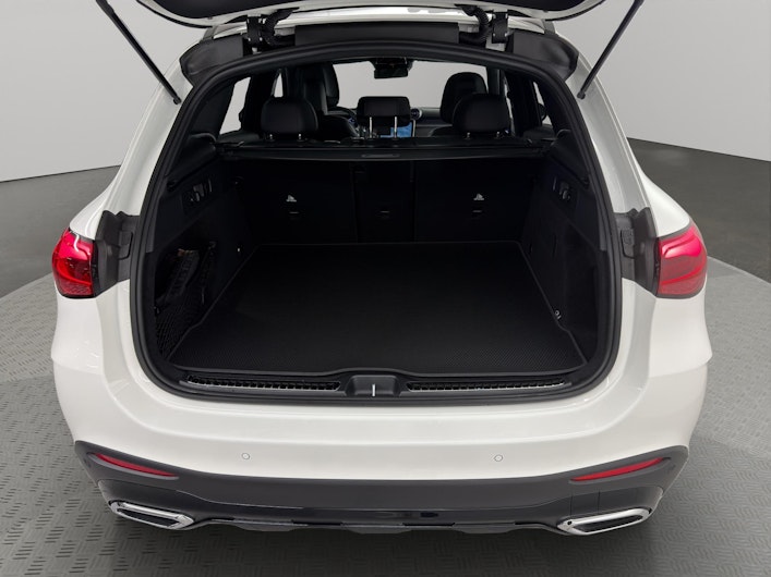 Vehicle image MERCEDES-BENZ GLC 300