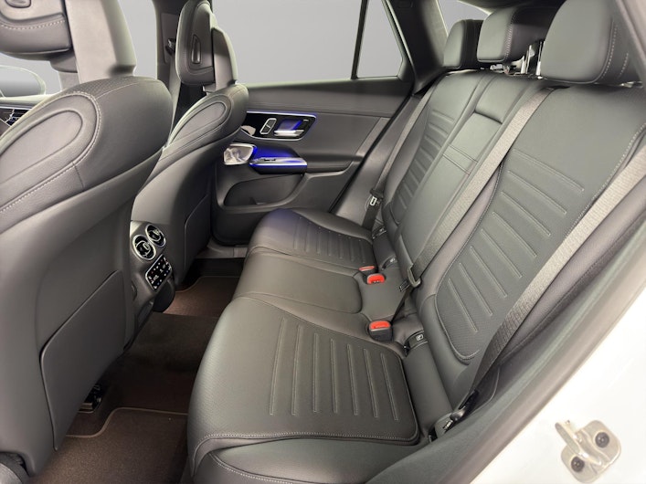 Vehicle image MERCEDES-BENZ GLC 300