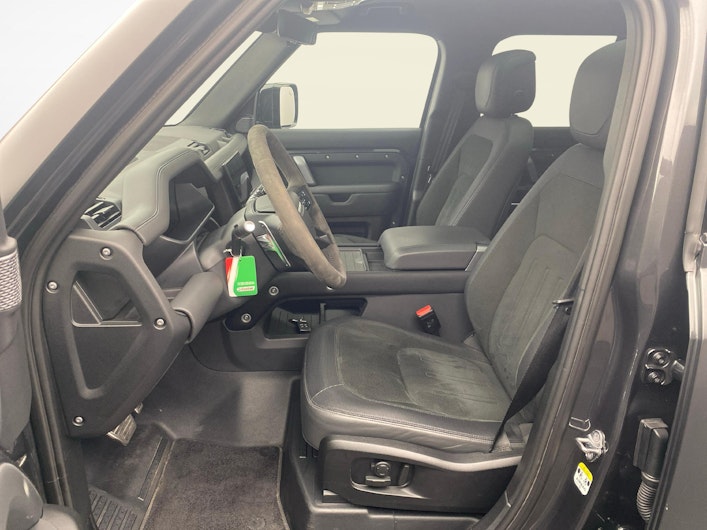 Fahrzeugbild LAND ROVER DEFENDER