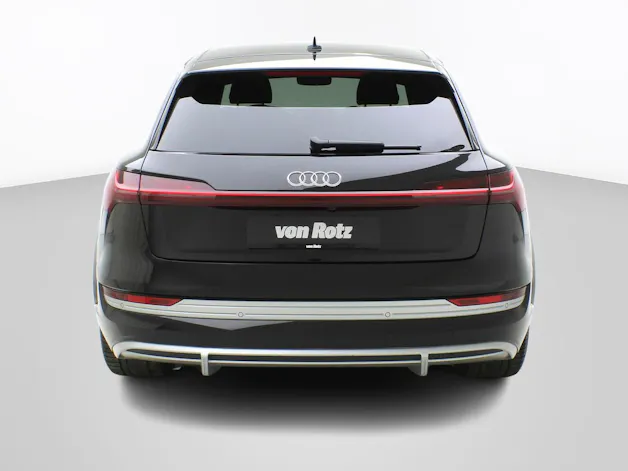 Audi e-tron S quattro