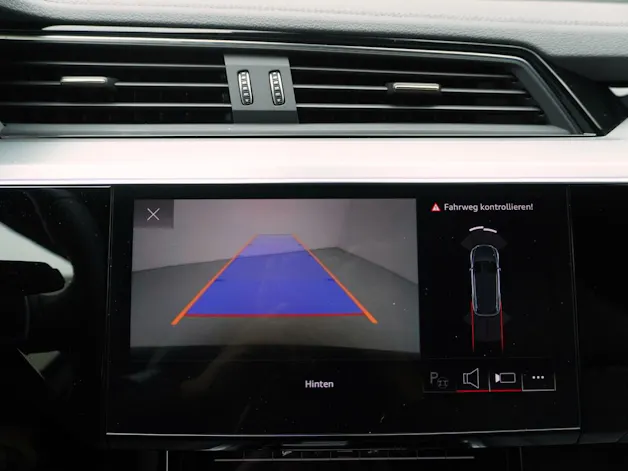 Audi e-tron S quattro