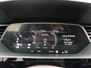 Audi e-tron S quattro