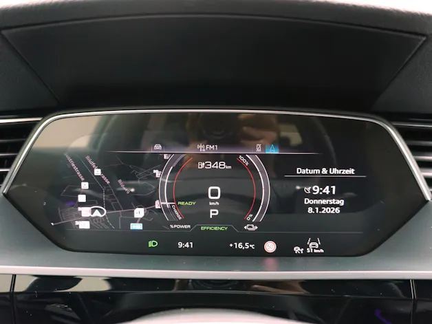 Audi e-tron S quattro