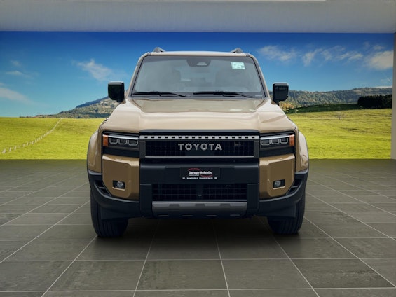 Vehicle image 7 Vehicle image 7