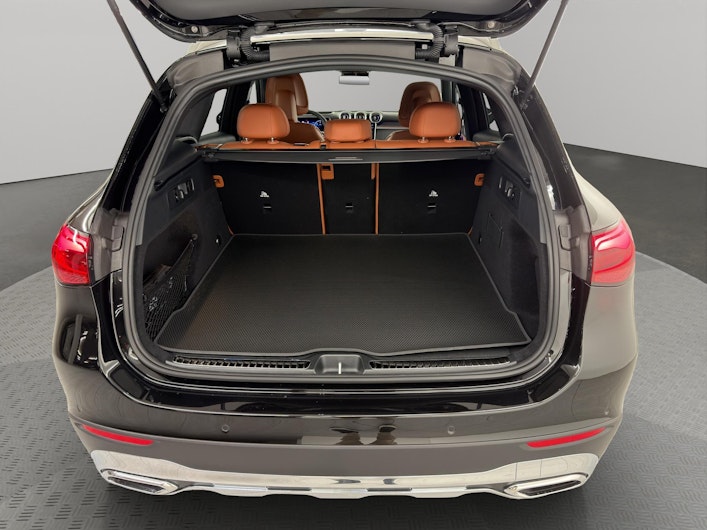 image du véhicule MERCEDES-BENZ GLC 220