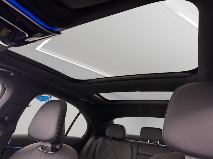 Vehicle image MERCEDES-BENZ E 450