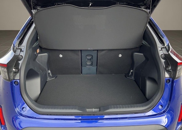 Vehicle image 13 Vehicle image 13