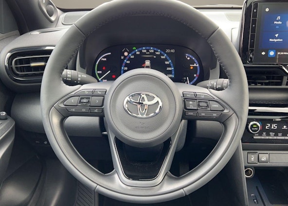 Vehicle image 15 Vehicle image 15