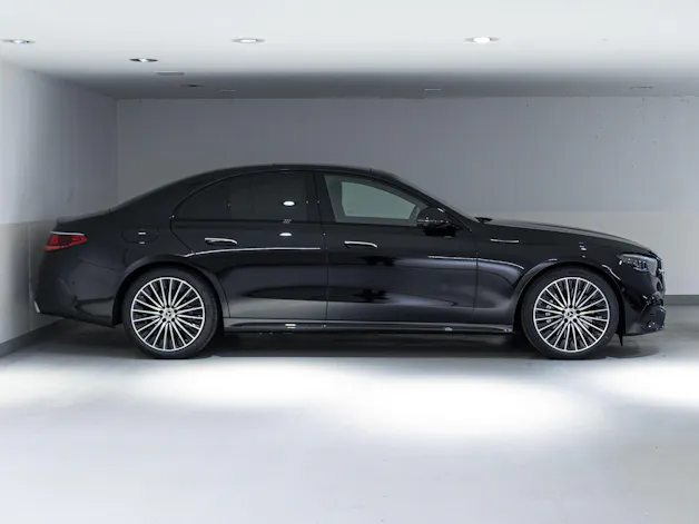 Mercedes-Benz E 220 d 4MATIC