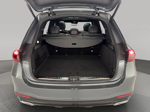 https://vehicle.imgix.net/4148834/219b5fe4-86fe-4ff7-81b1-4ff928dcd240.jpg
