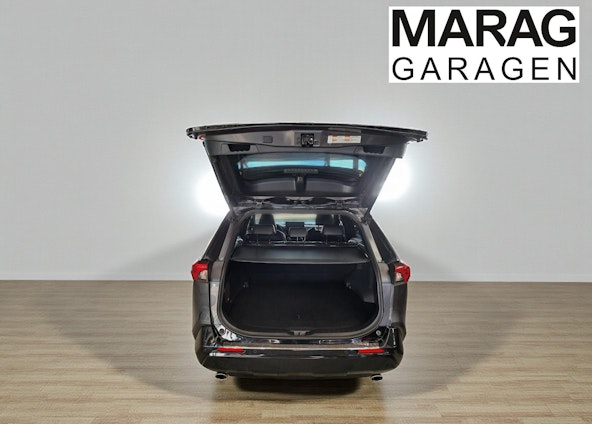 Vehicle image 6 Vehicle image 6