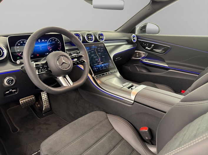 image du véhicule MERCEDES-BENZ CLE 200