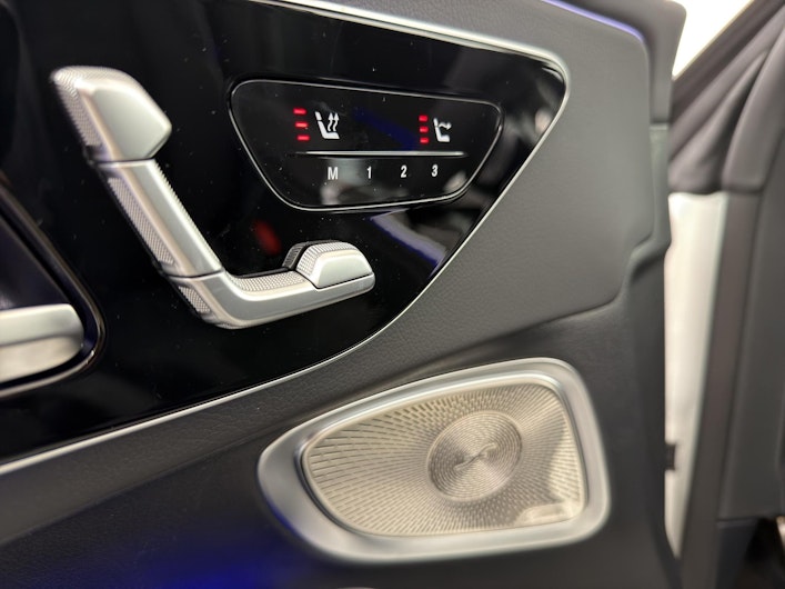 image du véhicule MERCEDES-BENZ CLE 200