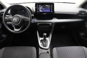 Vehicle image TOYOTA Yaris 1.5 VVT-i HSD Comfort