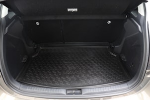 Vehicle image TOYOTA Yaris 1.5 VVT-i HSD Comfort