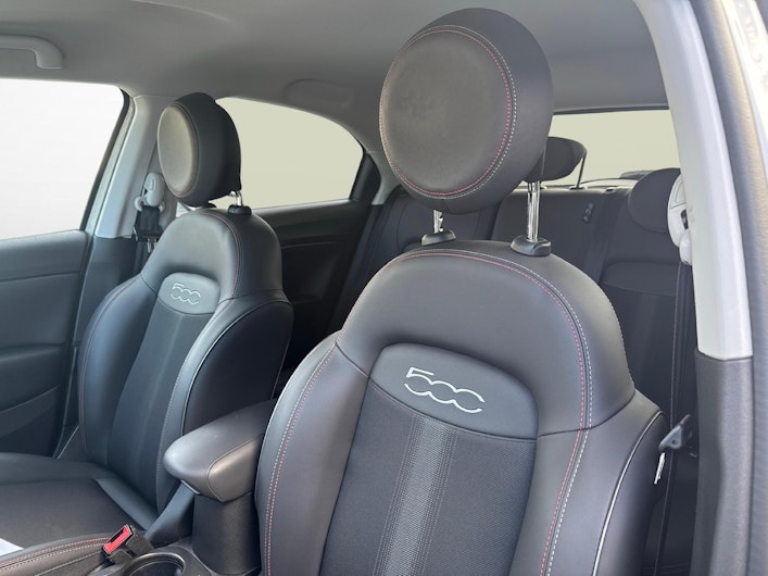 Vehicle image FIAT 500X