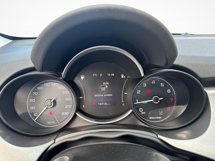 Vehicle image FIAT 500X