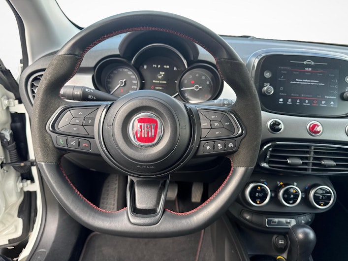 Vehicle image FIAT 500X