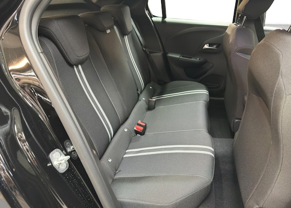 Vehicle image 8 Vehicle image 8