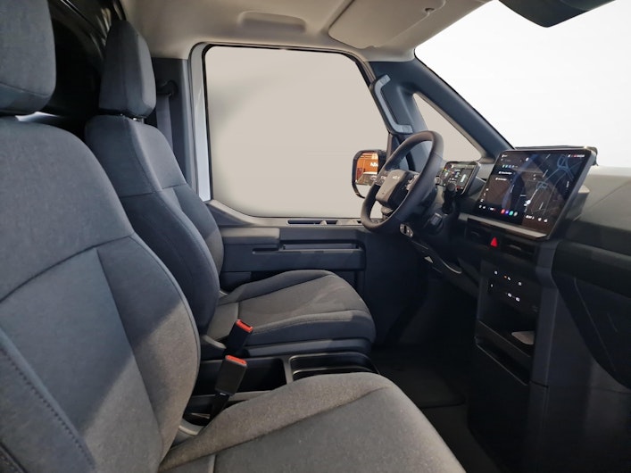 Vehicle image KIA PV5