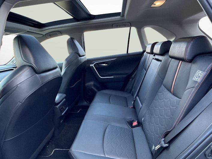 image du véhicule TOYOTA RAV-4