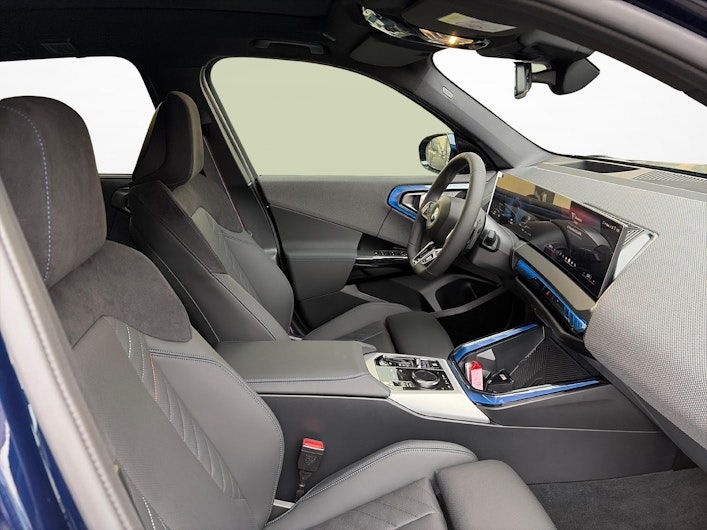 Vehicle image BMW X3