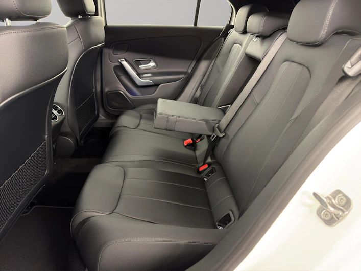 image du véhicule MERCEDES-BENZ A 200