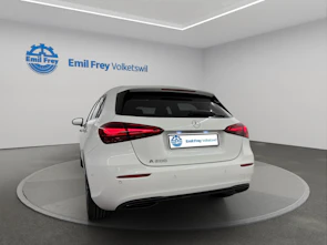 image du véhicule MERCEDES-BENZ A 200 AMG 4matic