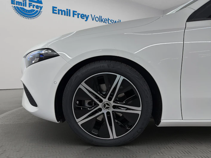 image du véhicule MERCEDES-BENZ A 200