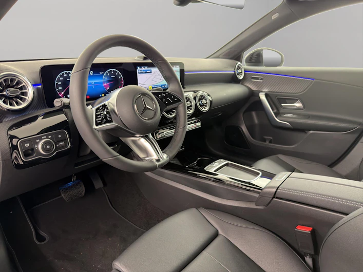 image du véhicule MERCEDES-BENZ A 200