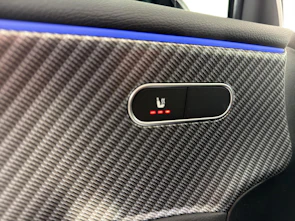 image du véhicule MERCEDES-BENZ A 200 AMG 4matic