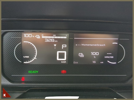 Vehicle image 10 Vehicle image 10