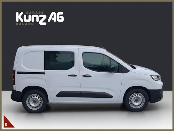 Vehicle image 6 Vehicle image 6