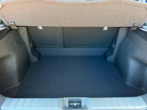 https://vehicle.imgix.net/4149063/39f2d3f1-4142-4f4c-b0e7-596d348bb130.jpg