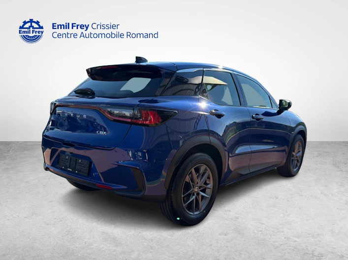 Fahrzeugbild LEXUS LBX