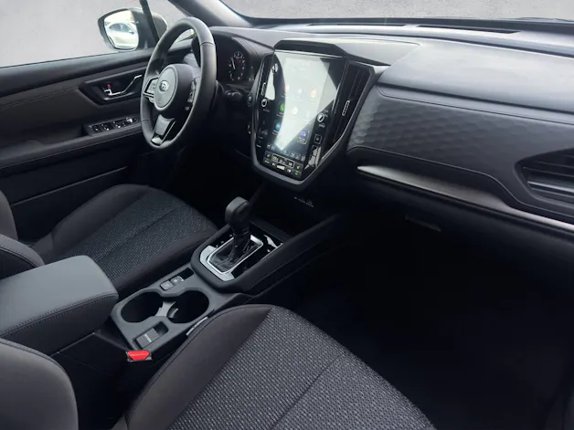 Subaru Forester Station 2.0i e-Boxer Swiss Plus