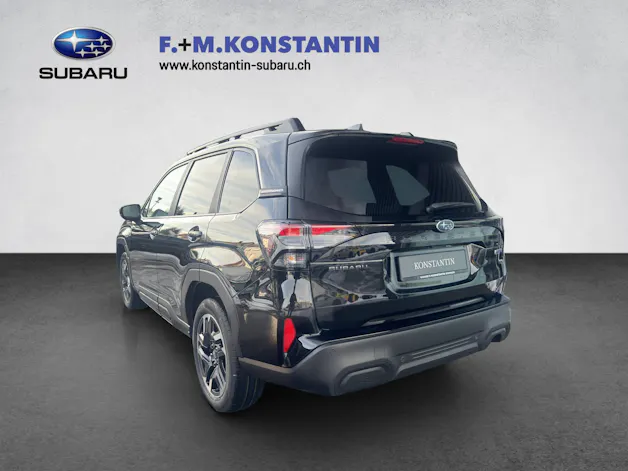 Subaru Forester Station 2.0i e-Boxer Swiss Plus