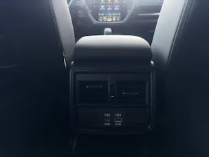 Subaru Forester Station 2.0i e-Boxer Swiss Plus