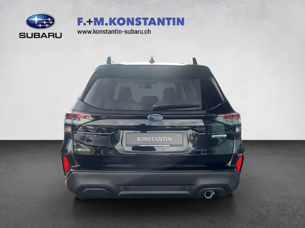 Subaru Forester Station 2.0i e-Boxer Swiss Plus