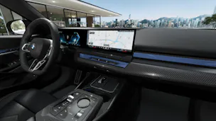 BMW 550e xDrive Touring