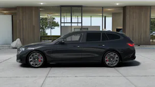 BMW 550e xDrive Touring