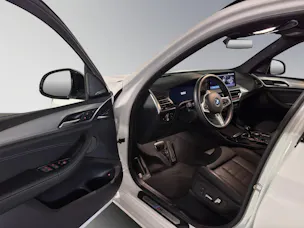 BMW X3 30e xDrive SAG