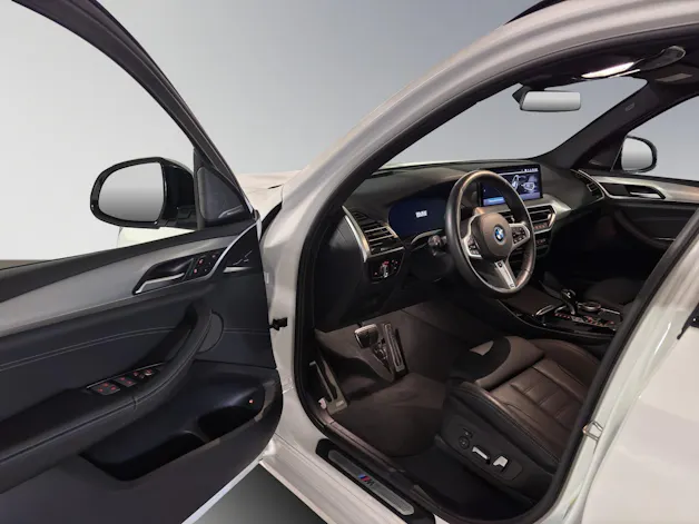 BMW X3 30e xDrive SAG