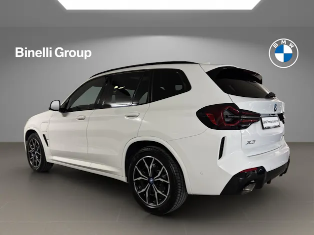 BMW X3 30e xDrive SAG