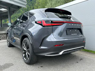 Lexus NX 450h+ F-Sport