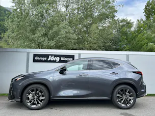 Lexus NX 450h+ F-Sport
