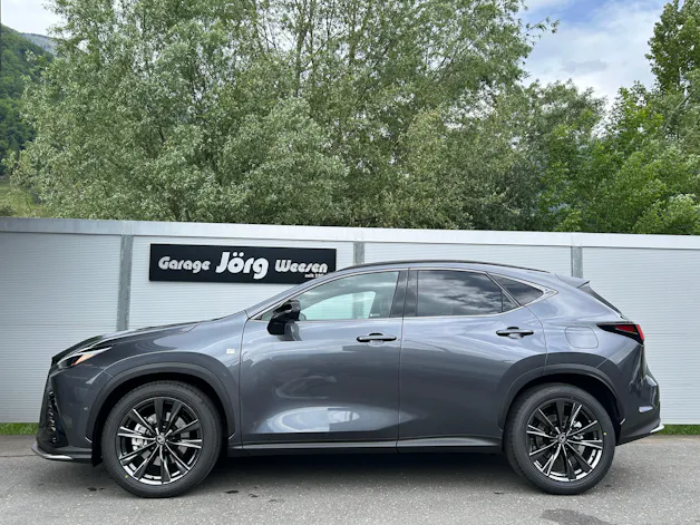 Lexus NX 450h+ F-Sport