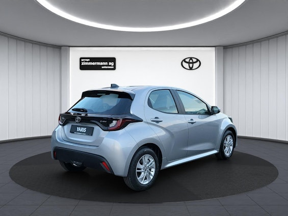 Vehicle image 6 Vehicle image 6