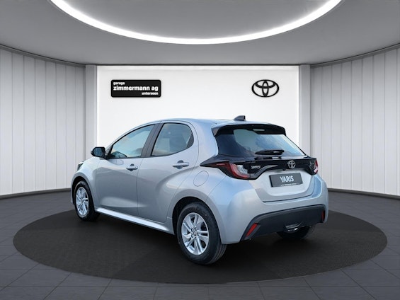 Vehicle image 8 Vehicle image 8